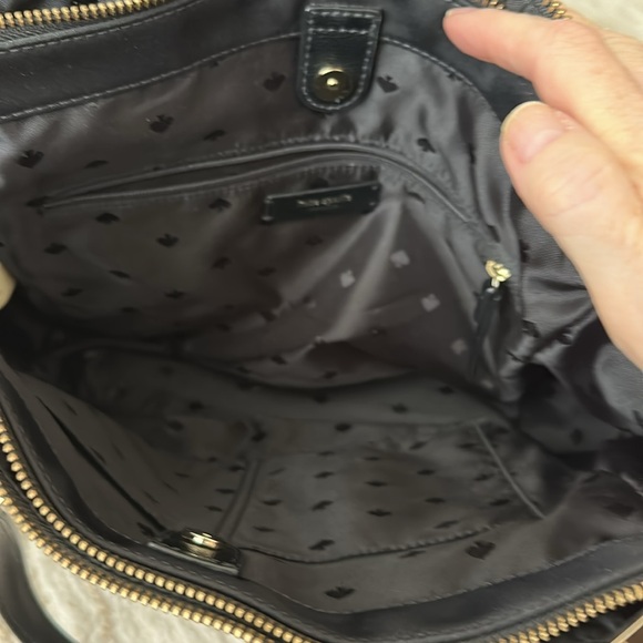 Kate Spade Black and Pink Tote with Structured Design - Picture 10 of 16